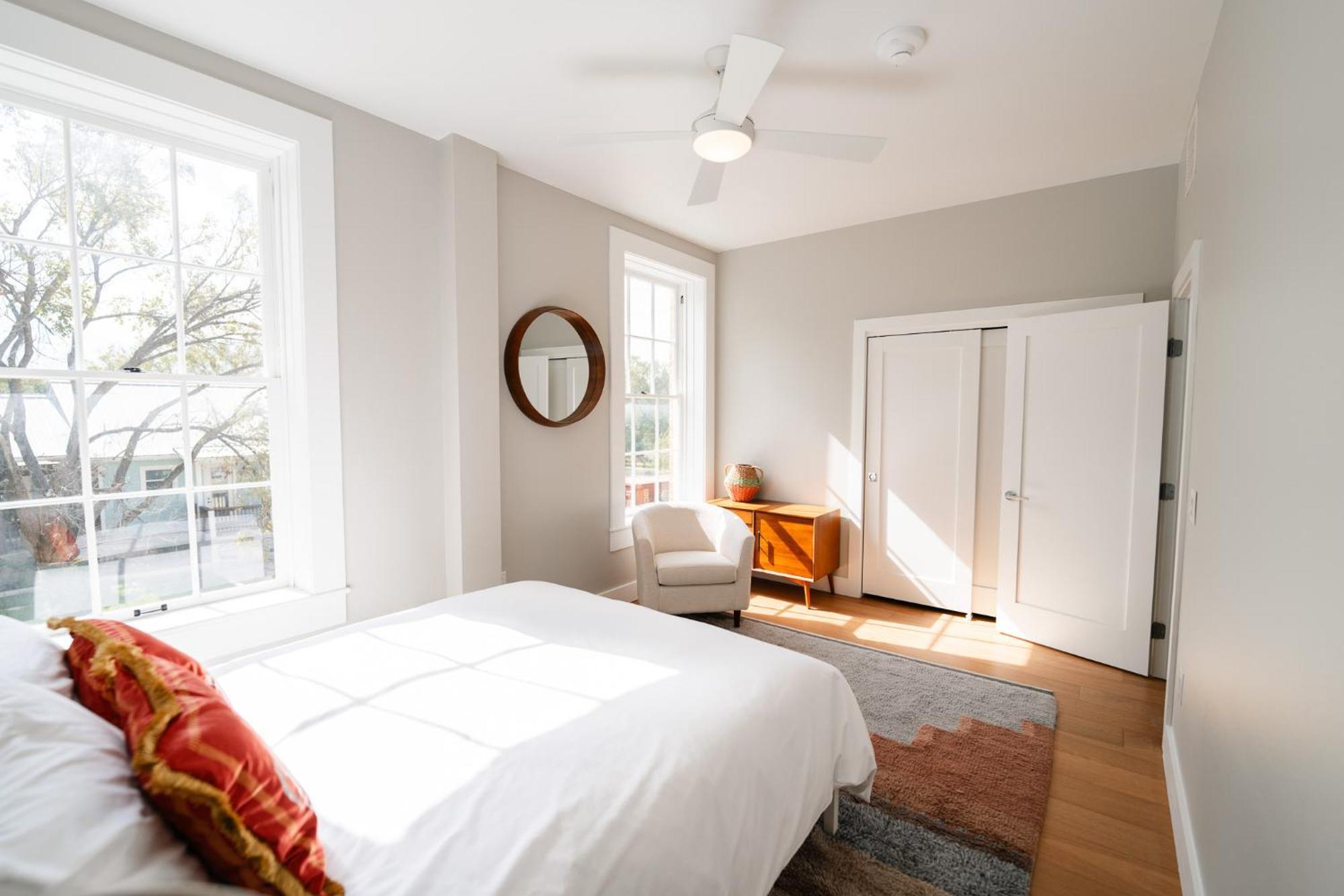Western 1924 Luxury Lofts Martindale ภายนอก รูปภาพ
