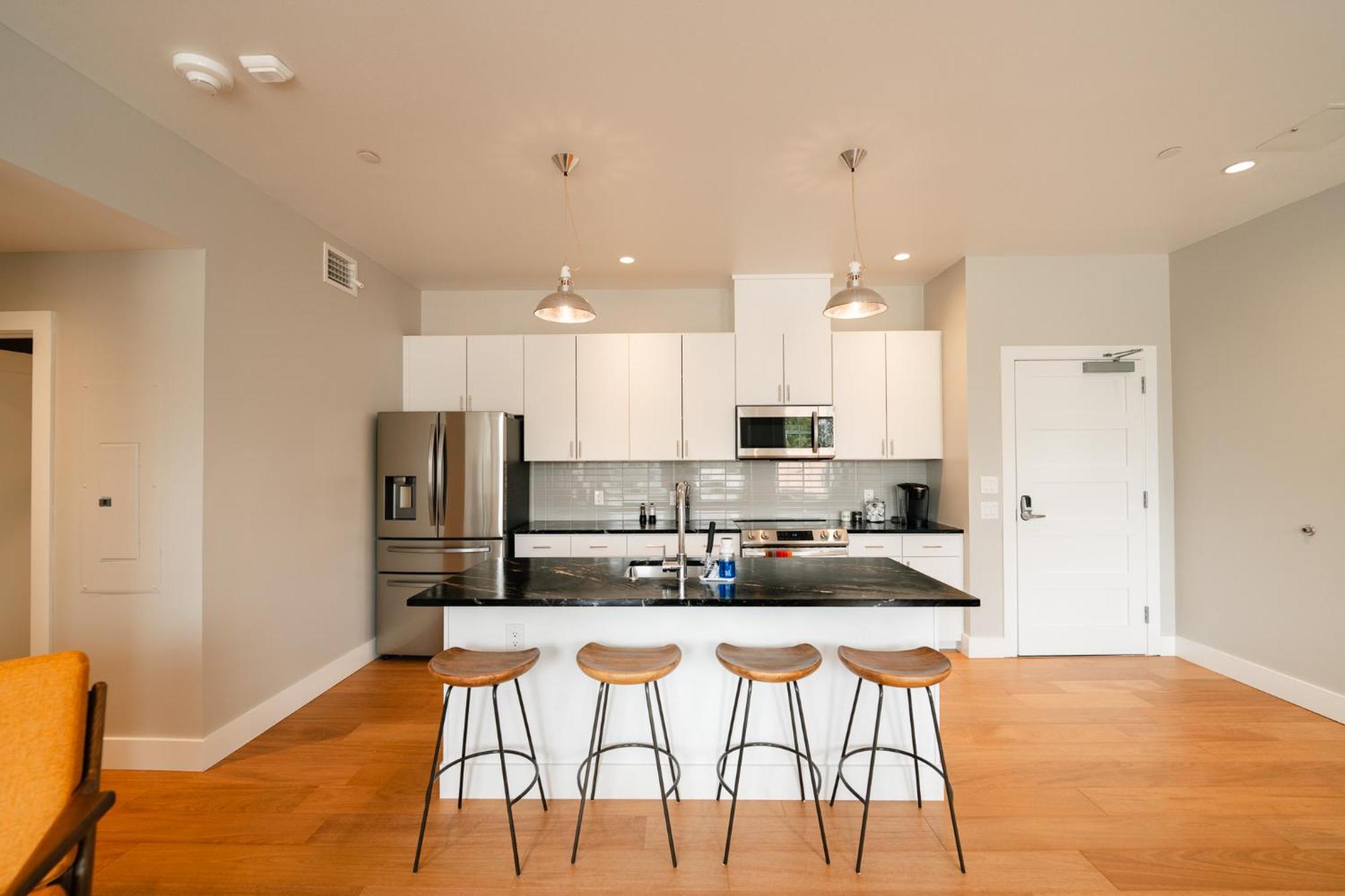 Western 1924 Luxury Lofts Martindale ภายนอก รูปภาพ