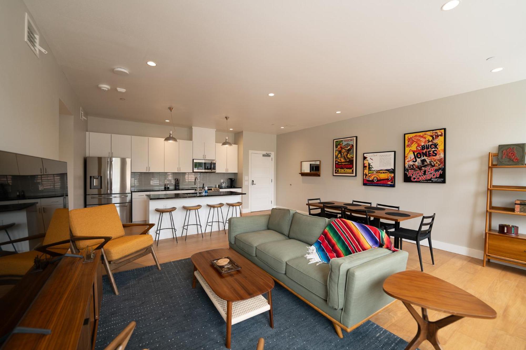 Western 1924 Luxury Lofts Martindale ภายนอก รูปภาพ