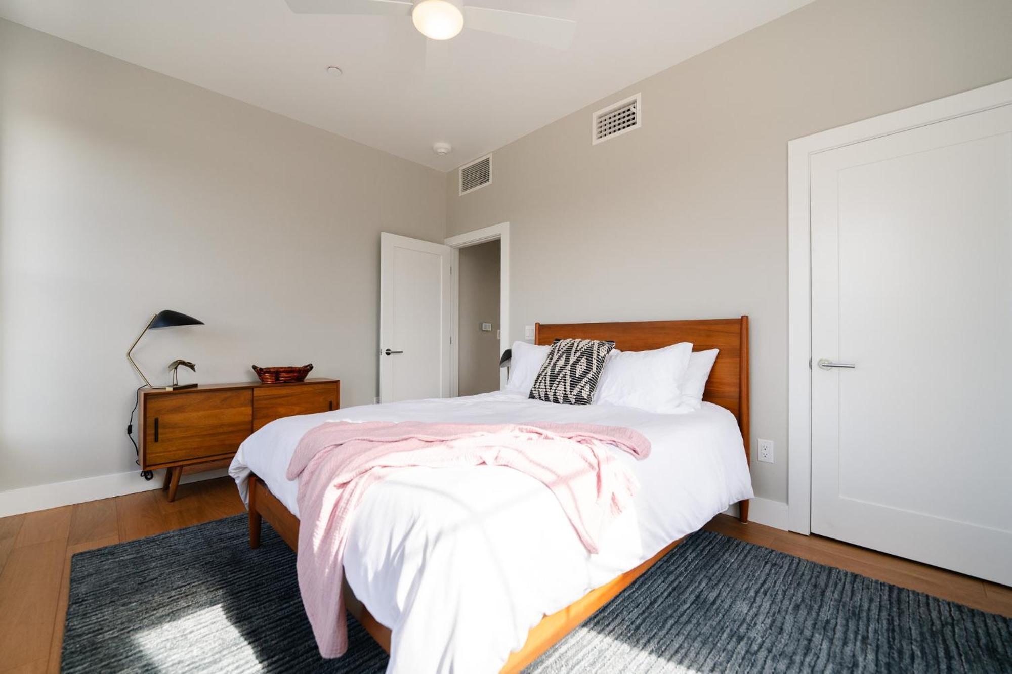 Western 1924 Luxury Lofts Martindale ภายนอก รูปภาพ