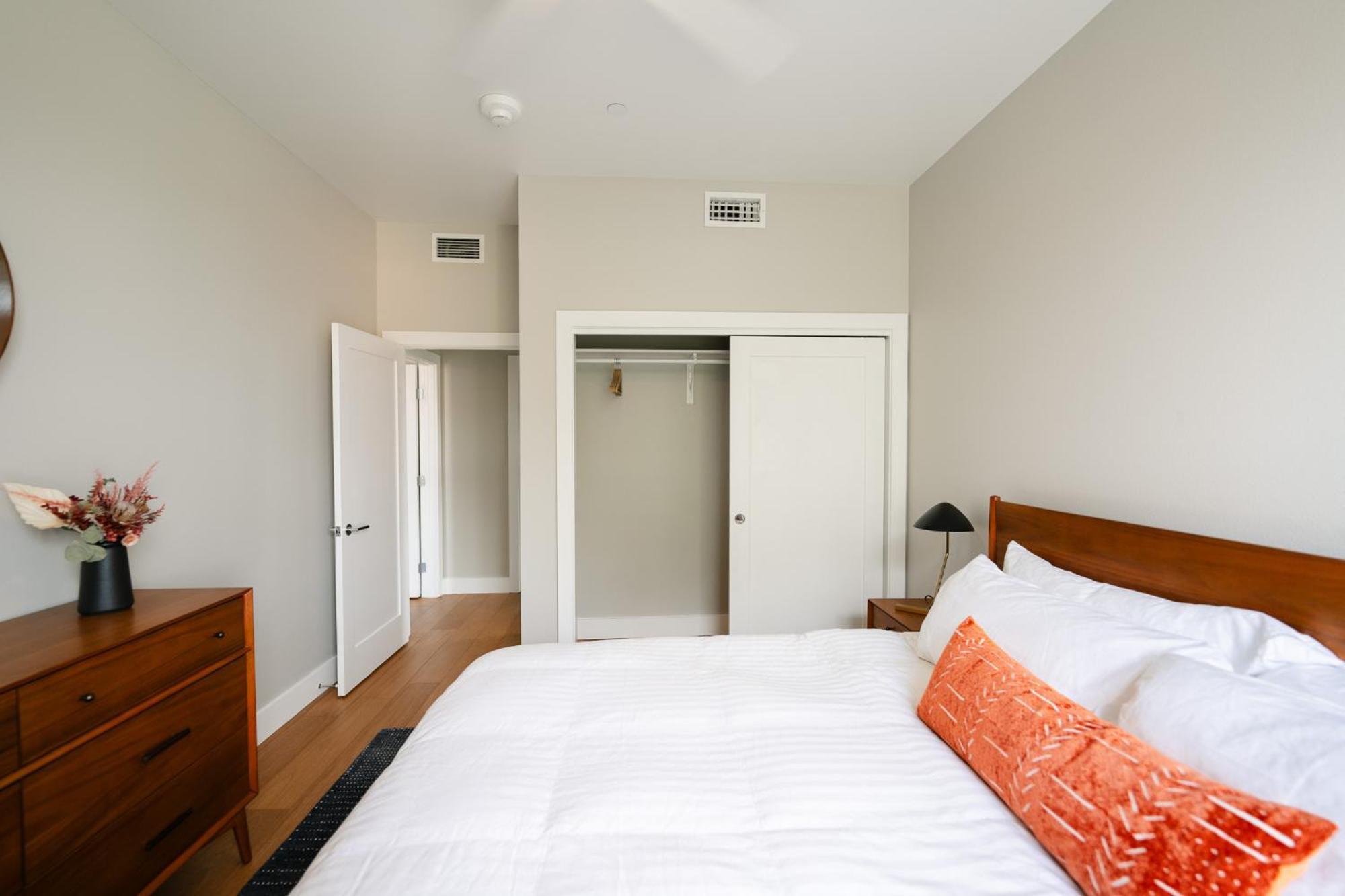 Western 1924 Luxury Lofts Martindale ภายนอก รูปภาพ